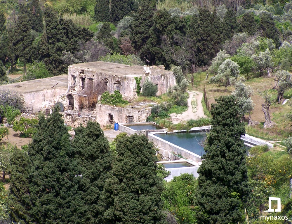 Βόλτα από το Κουρουνοχώρι μέχρι τους Κάτω Μύλους