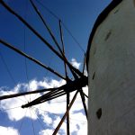 Τρίποδες - Βίβλος